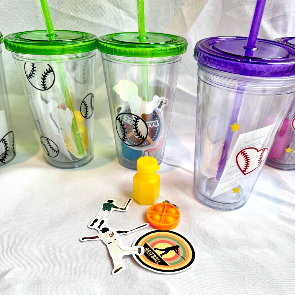 Baseball Party Favors Set of 6 Sports Themed Tumblers with Straws - Picture 4 of 5